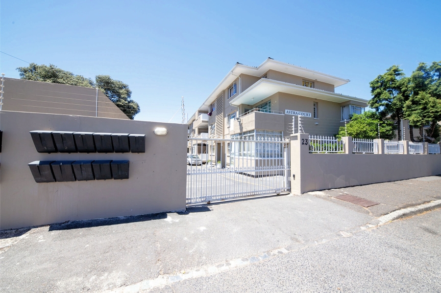 1 Bedroom Property for Sale in Rosebank Western Cape